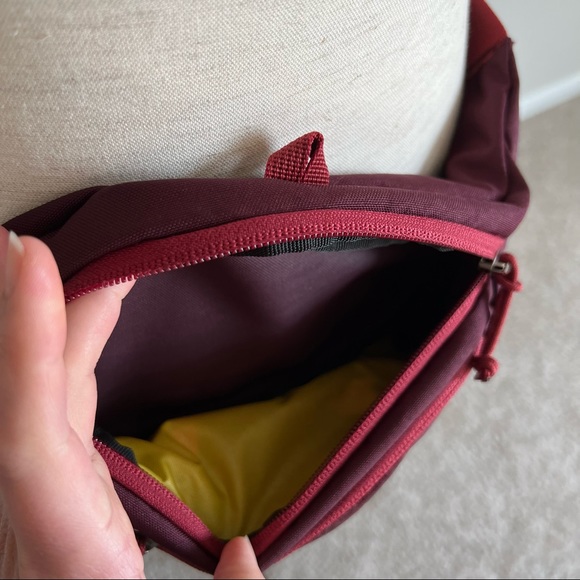 Like New! Mountainsmith Vibe Fanny Pack/Belt Bag - Picture 4 of 12